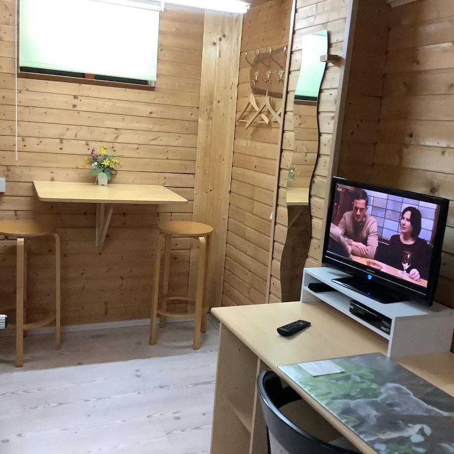 Gemuetliches Zimmer Im Seterant/Untergeschoss Essen Extérieur photo